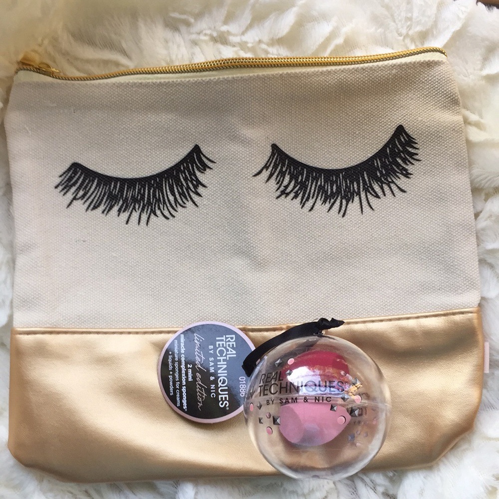 Cosmetics Beauty Care Makeup Bag Set with Travel Size Mini Foundation Sponges